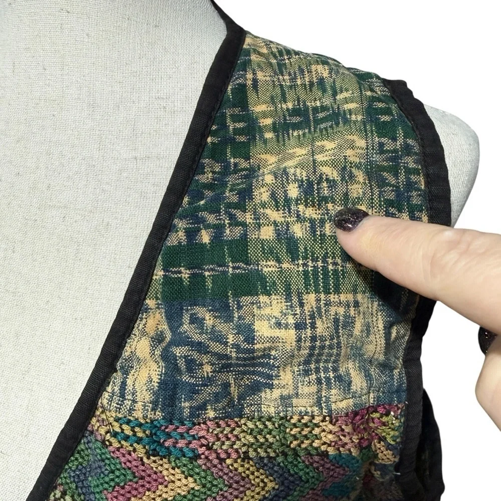 Handmade Multicolor‎ Embroidered Woven Boho Eclectic Vintage Vest Size Medium *